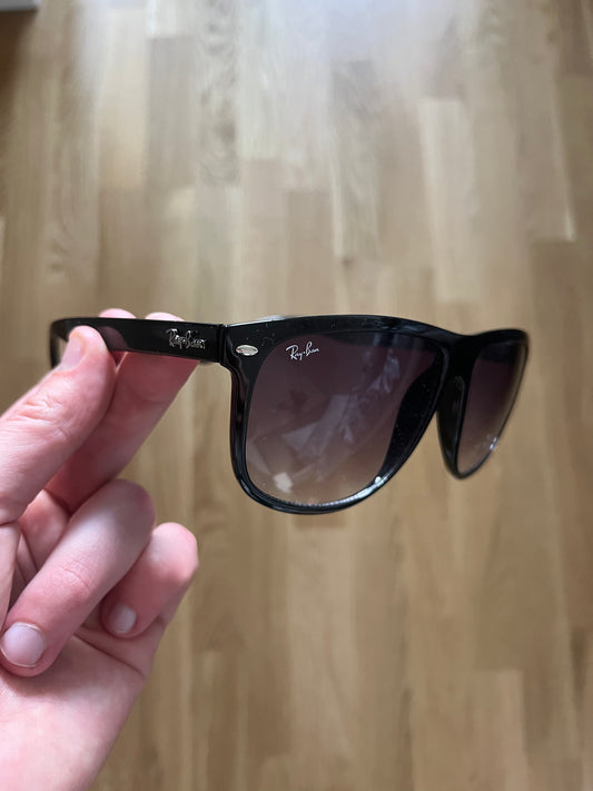 Ray ban boyfreind