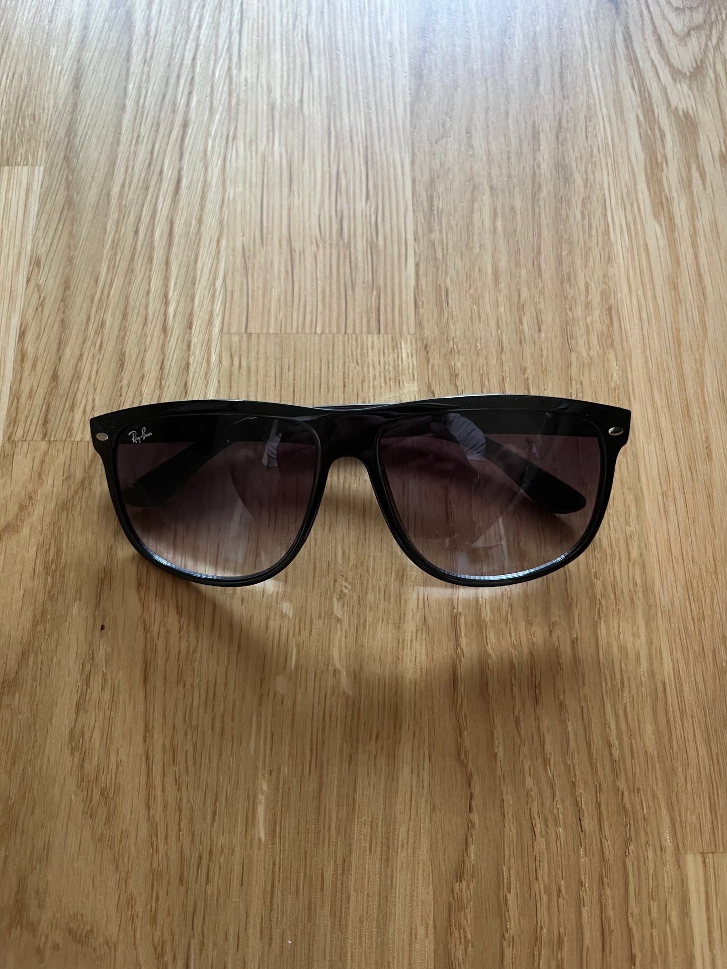 Ray ban boyfreind