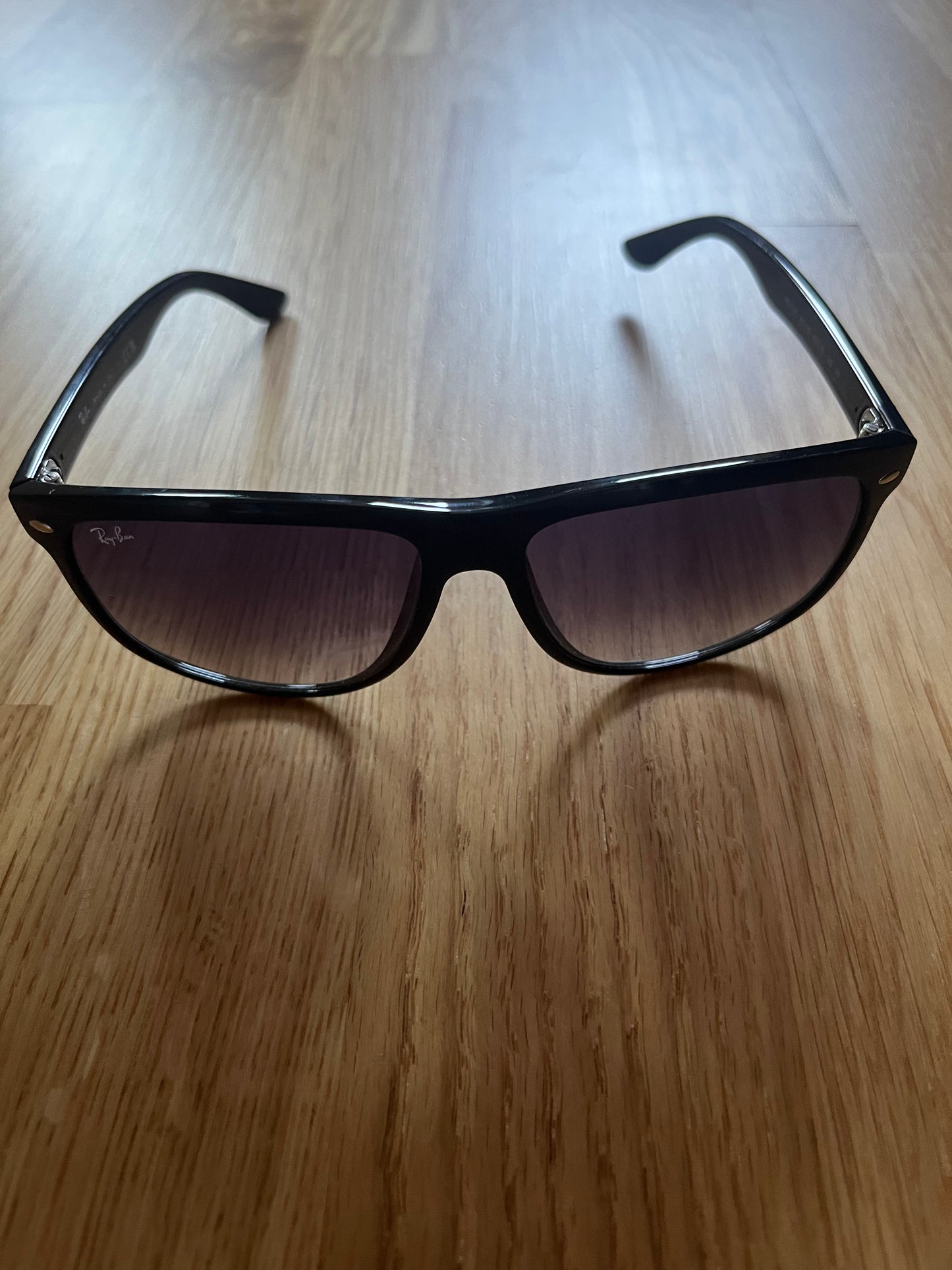 Ray ban boyfreind