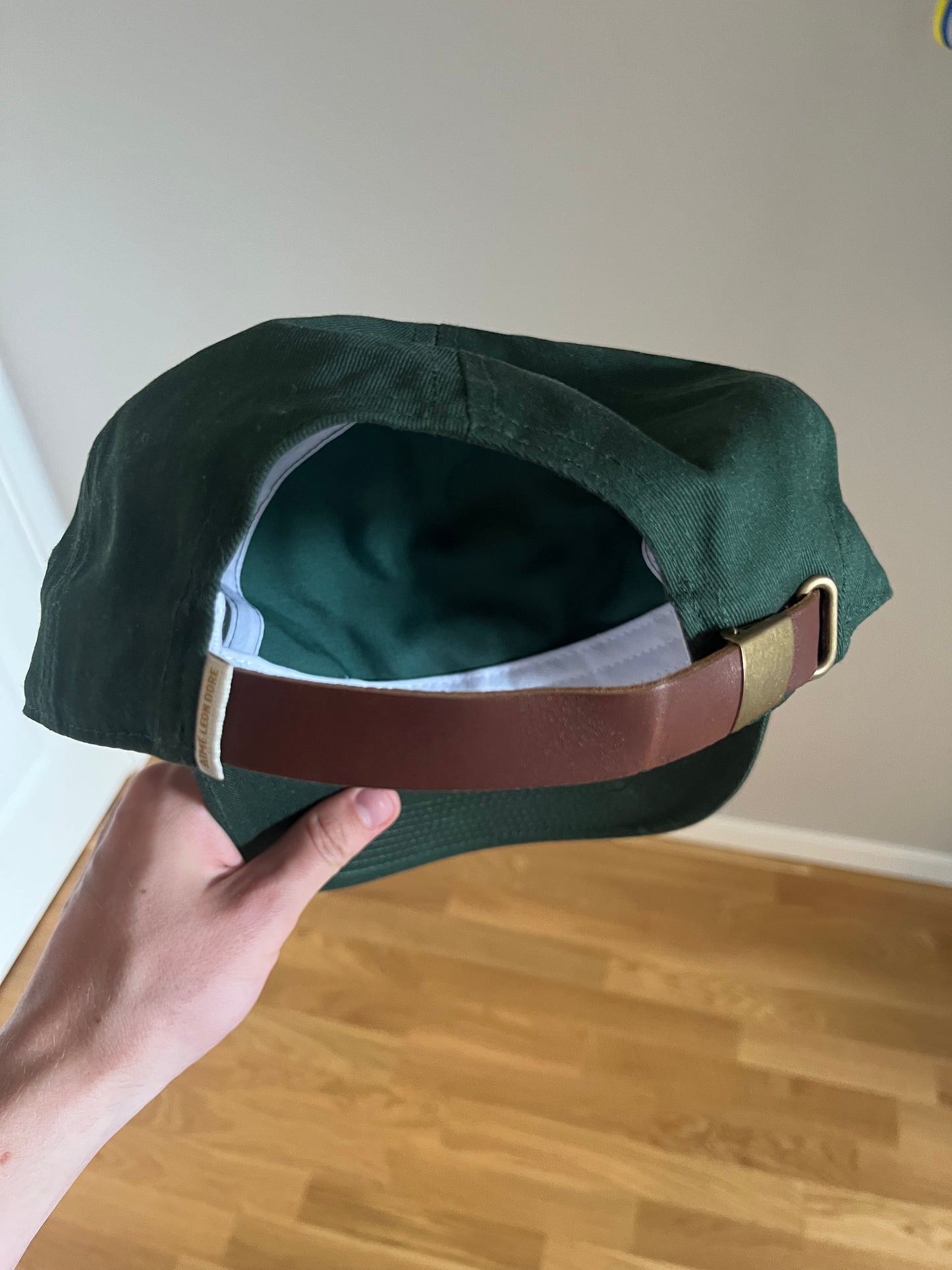 Aimé leon dore cap
