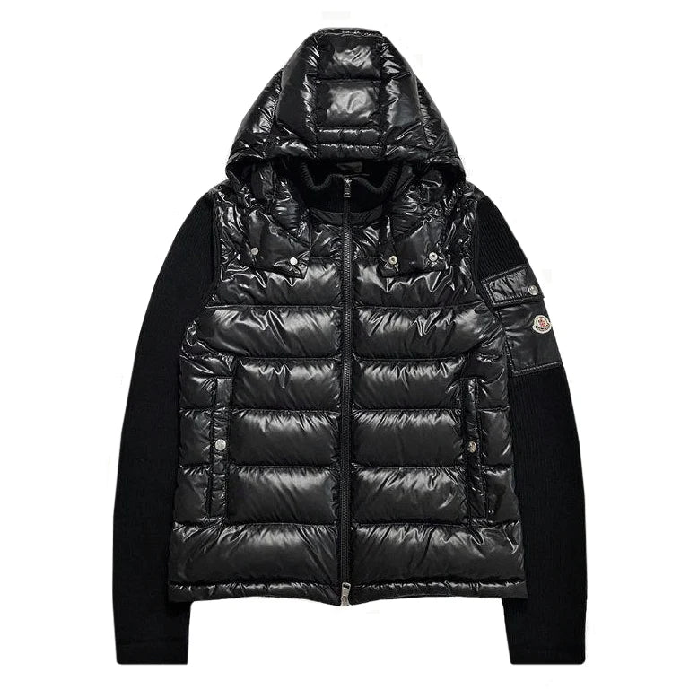 Moncler cardigan 🟢