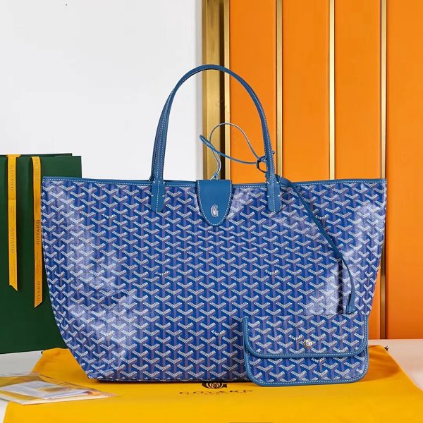 Goyard bag